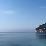 La Trabacca, Attico Nel Pieno Centro Di Levanto